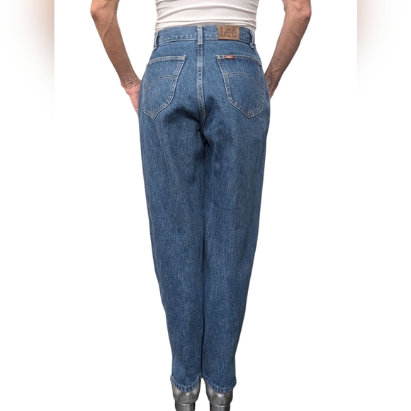 Vintage Lee Mom Jeans High Waisted Tapered Leg 100% Cotton Denim USA 11 - Picture 2 of 14
